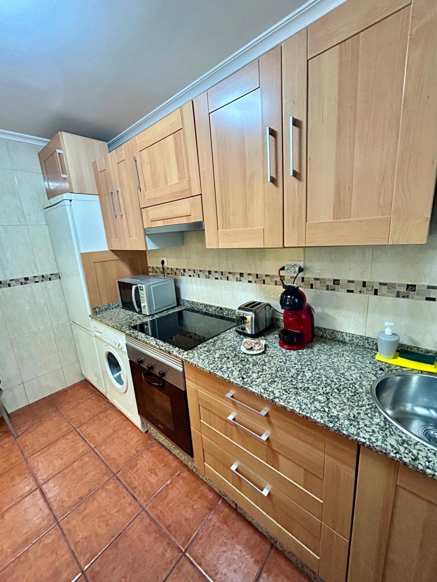 Altair Apartment กูดีเยโร ภายนอก รูปภาพ